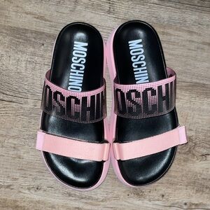Moschino Pink Slides